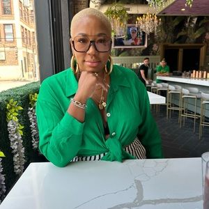 Meet your Posher, Sherri